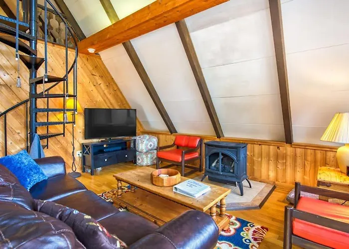 Chalet At Peek'S Creek